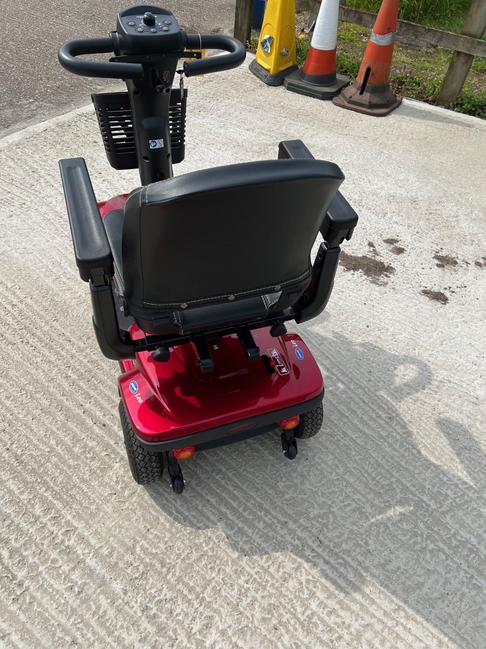 Invacare Leo Red - Image 5