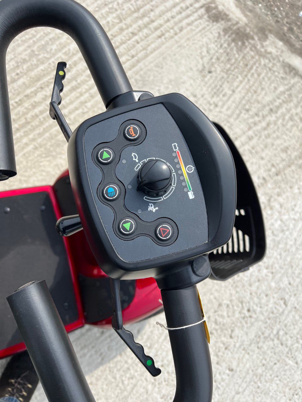 Invacare Leo Red - Image 6