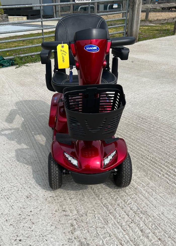 Invacare Leo Red