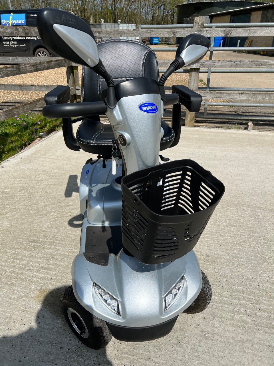 Invacare Leo Mobility Scooter - Image 2